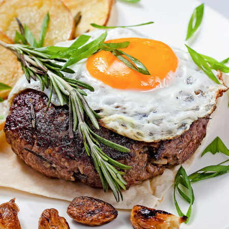 steak-hache-oeuf-a-cheval